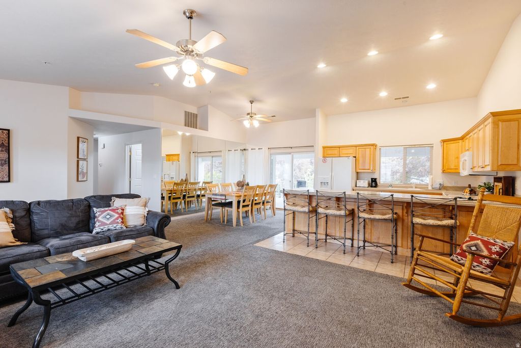 Photo of 1845 W CANYON VIEW DR #1017, Saint George, UT 84770 (MLS # 2151485)