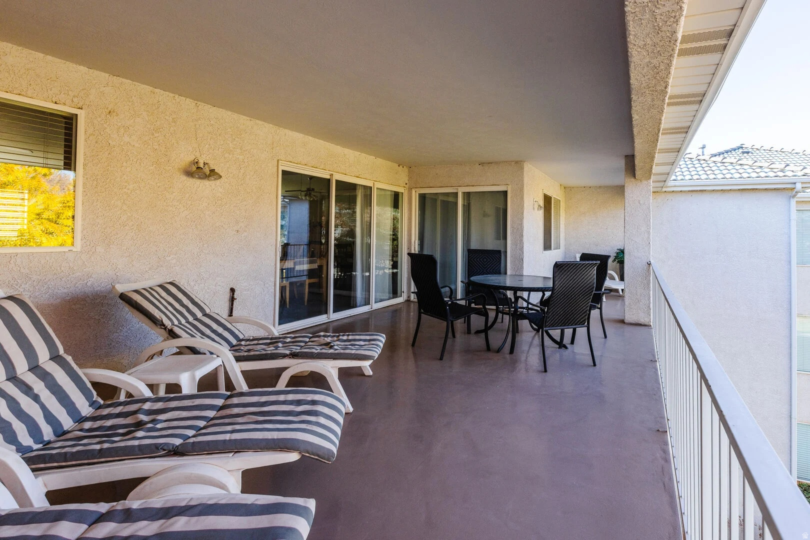 LAS PALMAS RESORT CONDOS - Residential