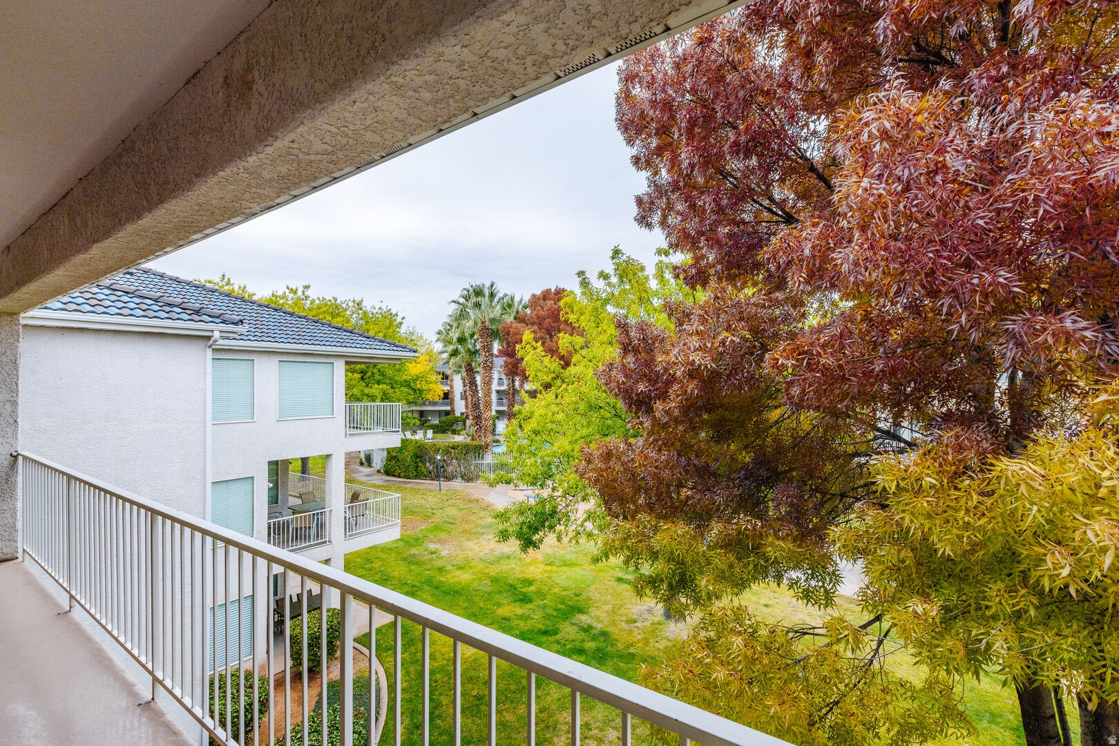 LAS PALMAS RESORT CONDOS - Residential