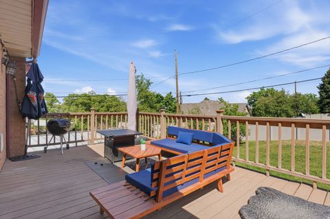 Tiny photo for 935 E 900 N, Bountiful, UT 84010 (MLS # 2153472)