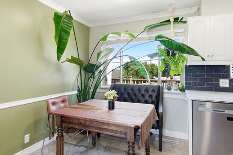 Tiny photo for 935 E 900 N, Bountiful, UT 84010 (MLS # 2153472)
