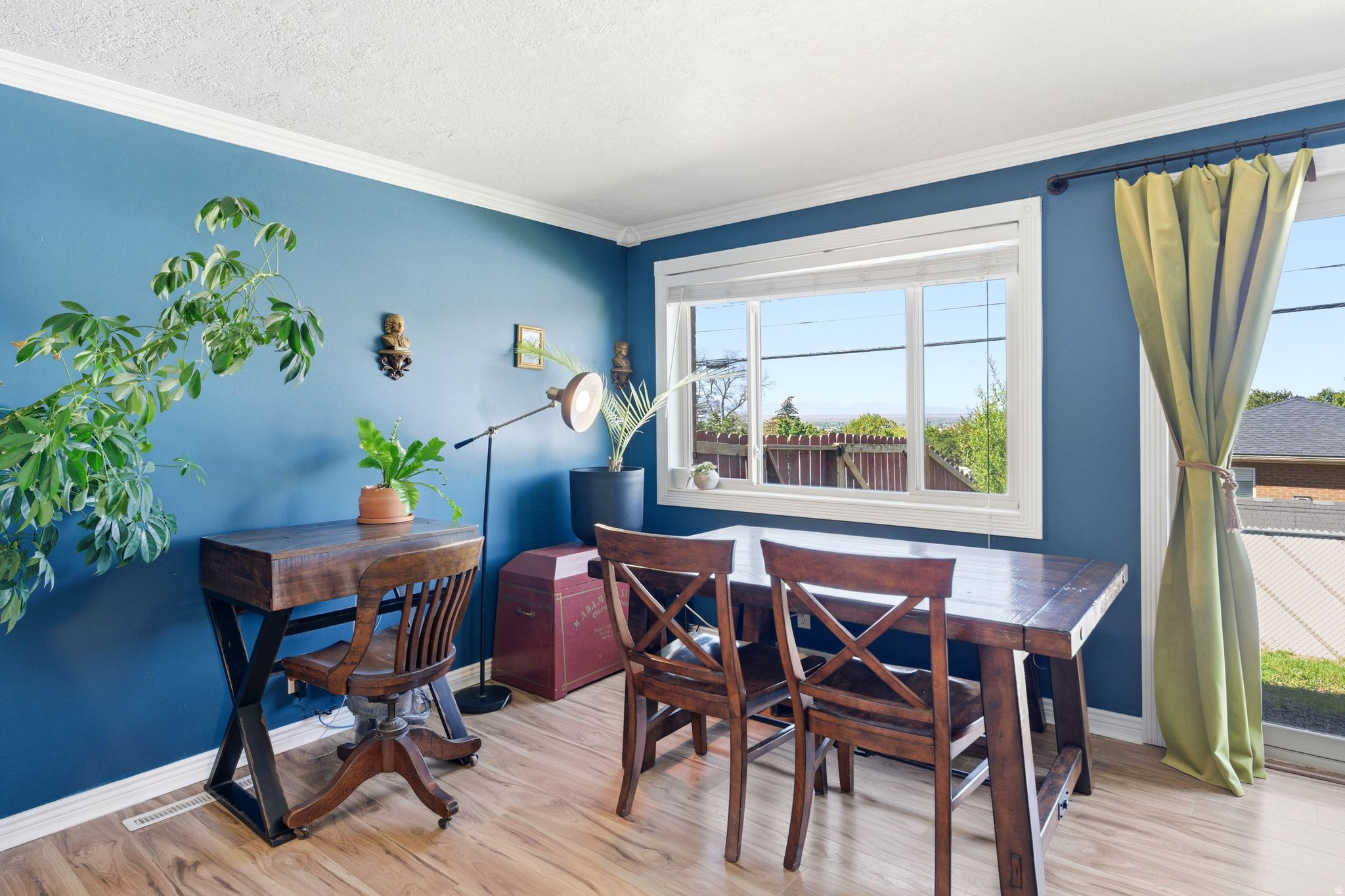 FOREST PARK - Residential