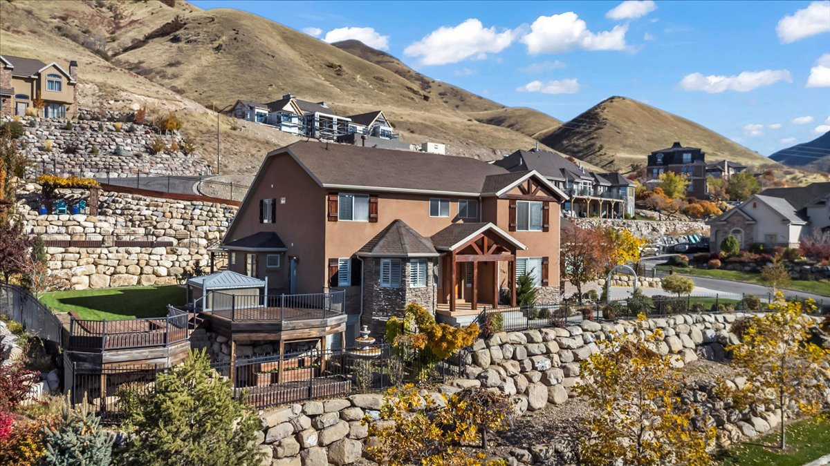 STONEBURY ESTATES PUD - Residential