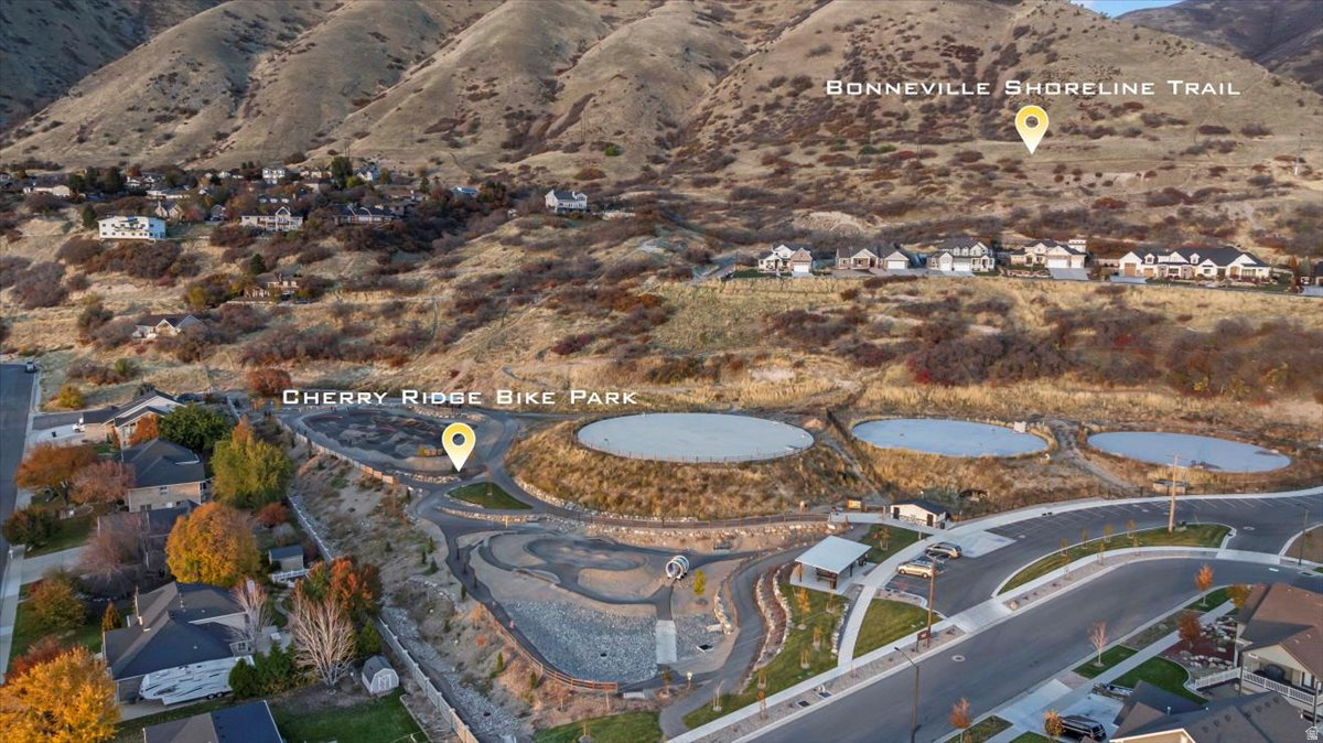 STONEBURY ESTATES PUD - Residential