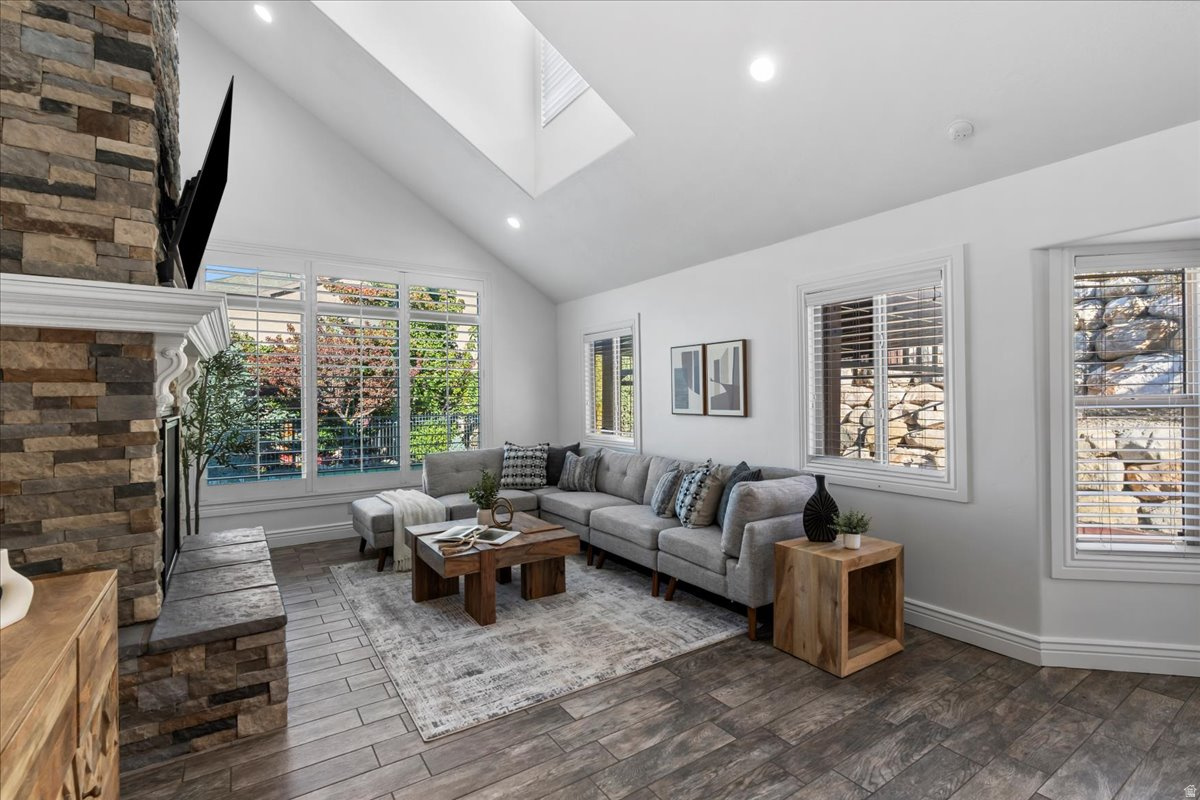 STONEBURY ESTATES PUD - Residential