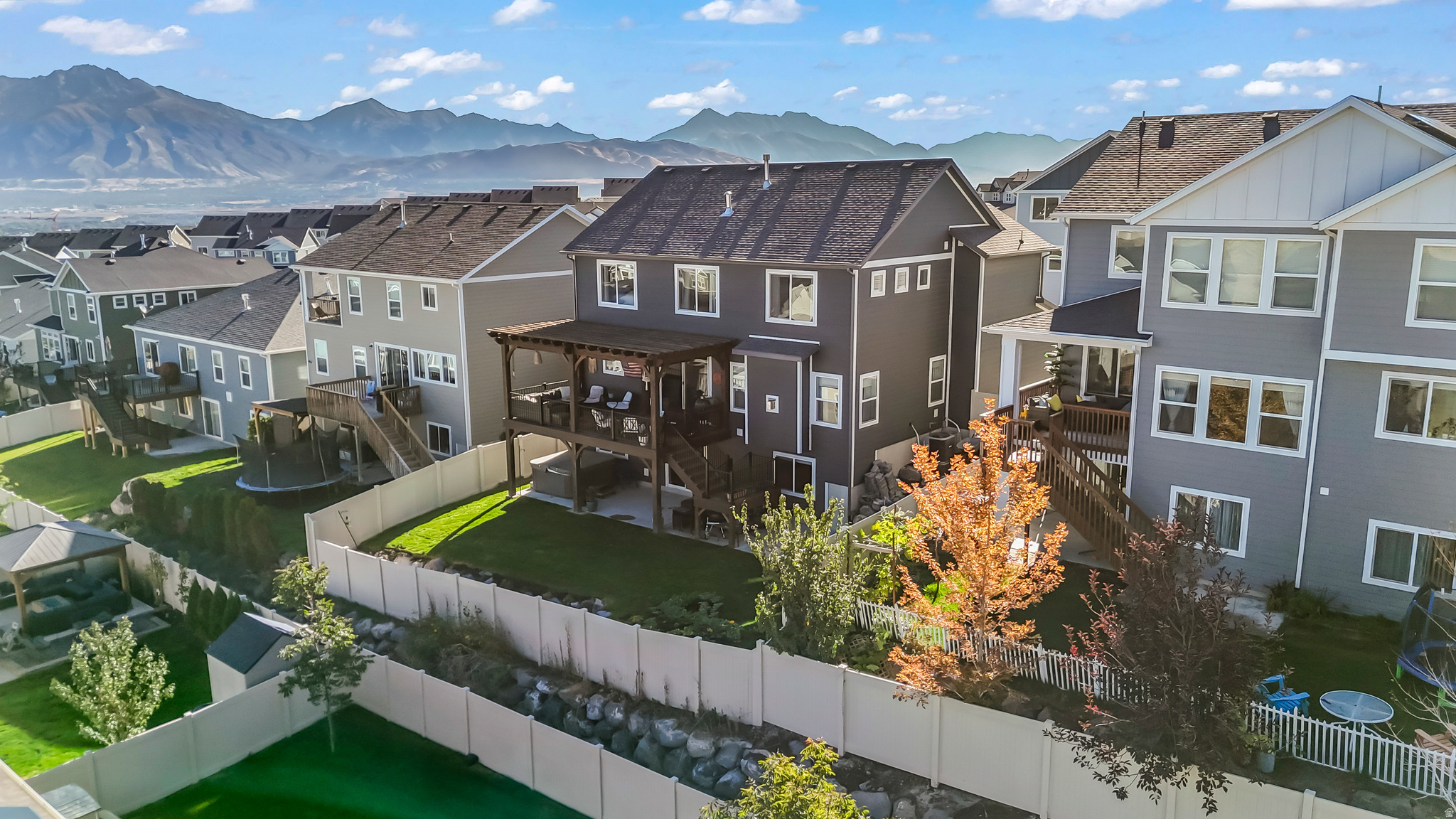 ROSECREST - Residential