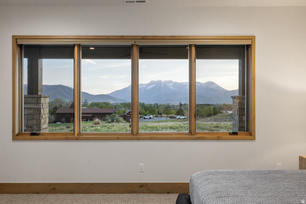 RED LEDGES - Residential