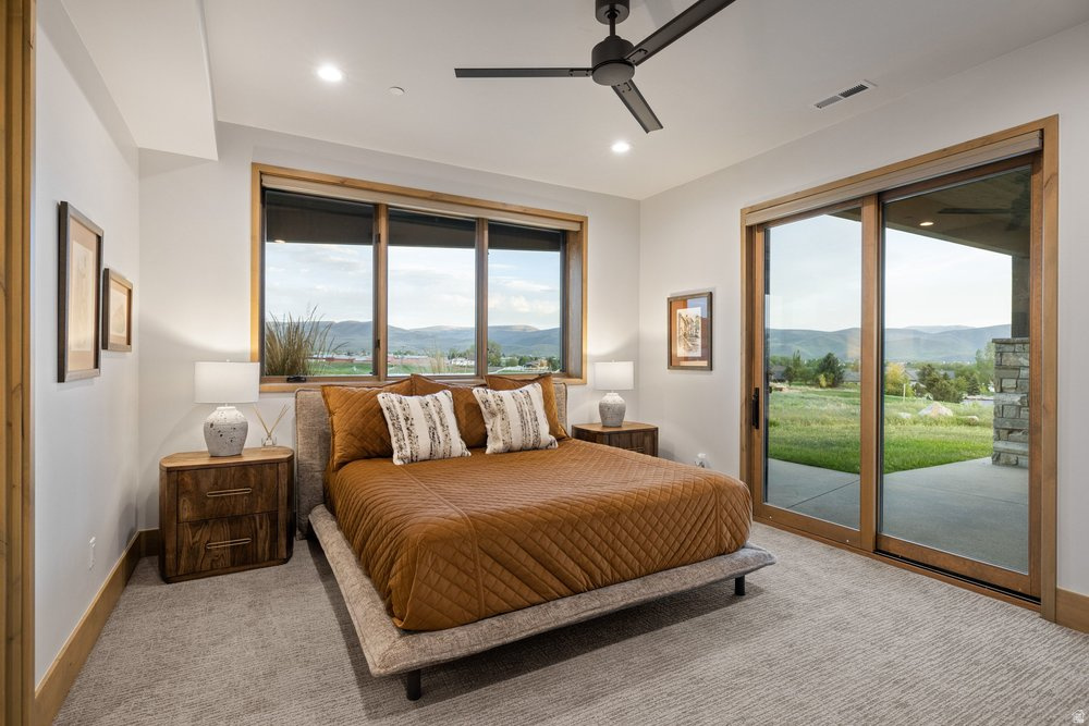 RED LEDGES - Residential