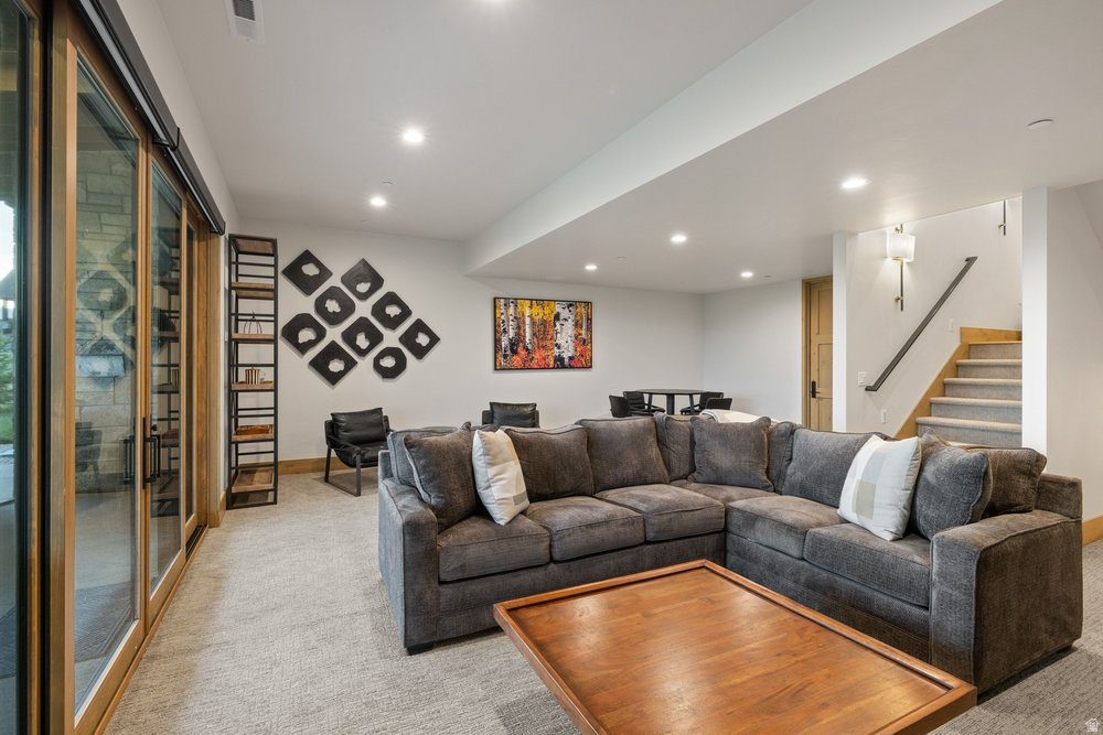 RED LEDGES - Residential