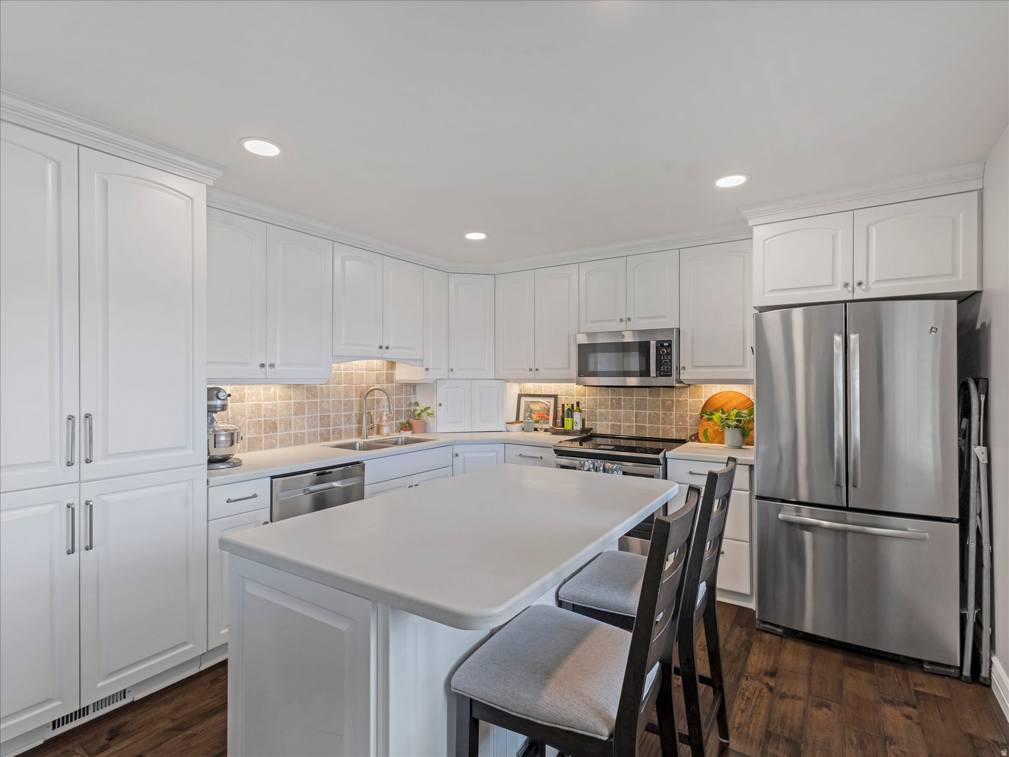 GREYSTONE - Residential