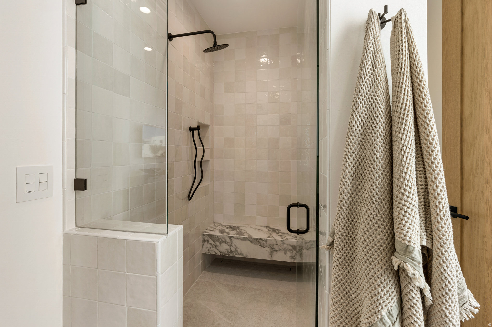 WATERS EDGE AT DESERT COLOR SHORES - Residential