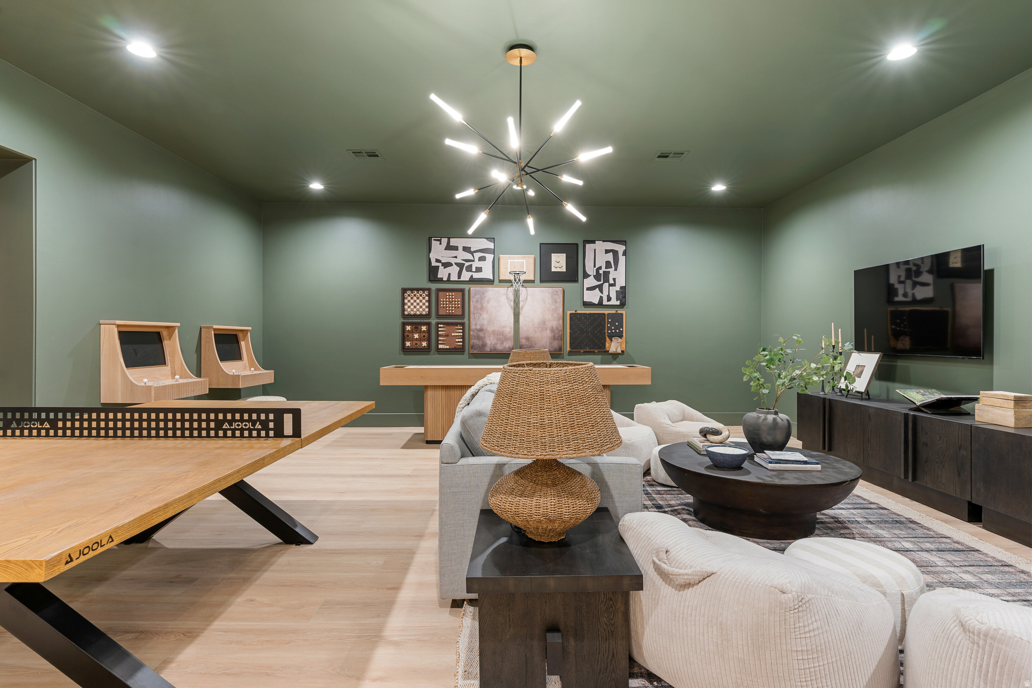 WATERS EDGE AT DESERT COLOR SHORES - Residential