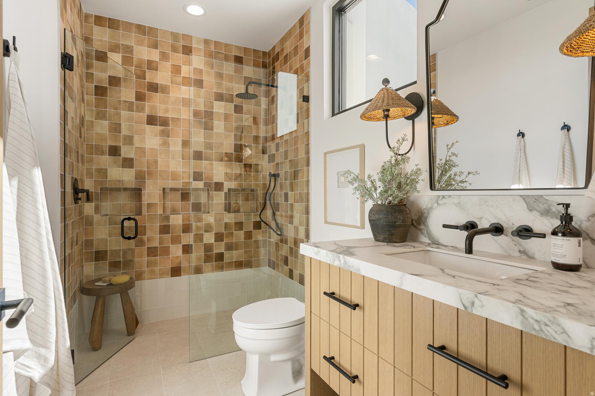 WATERS EDGE AT DESERT COLOR SHORES - Residential