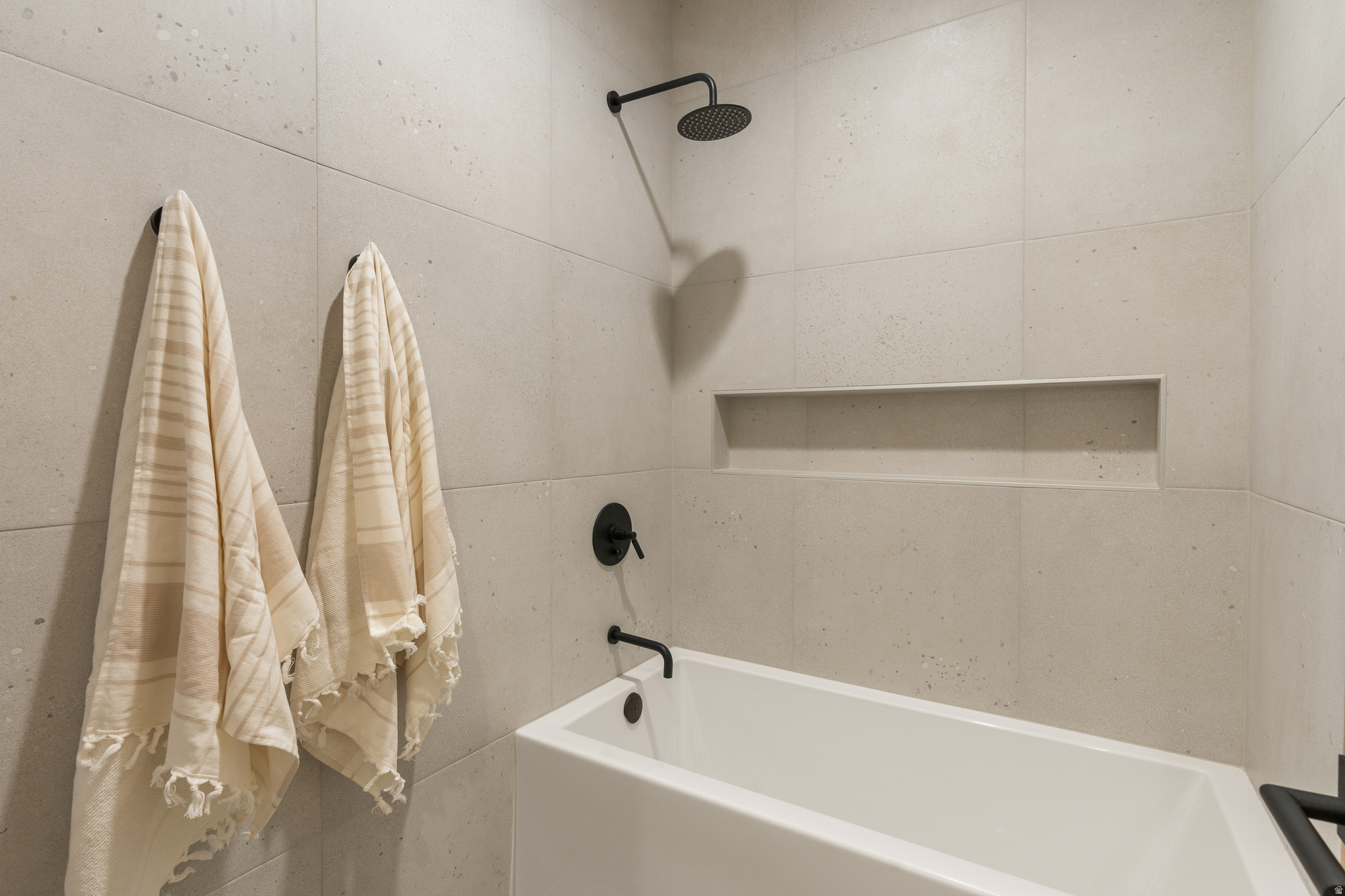 WATERS EDGE AT DESERT COLOR SHORES - Residential