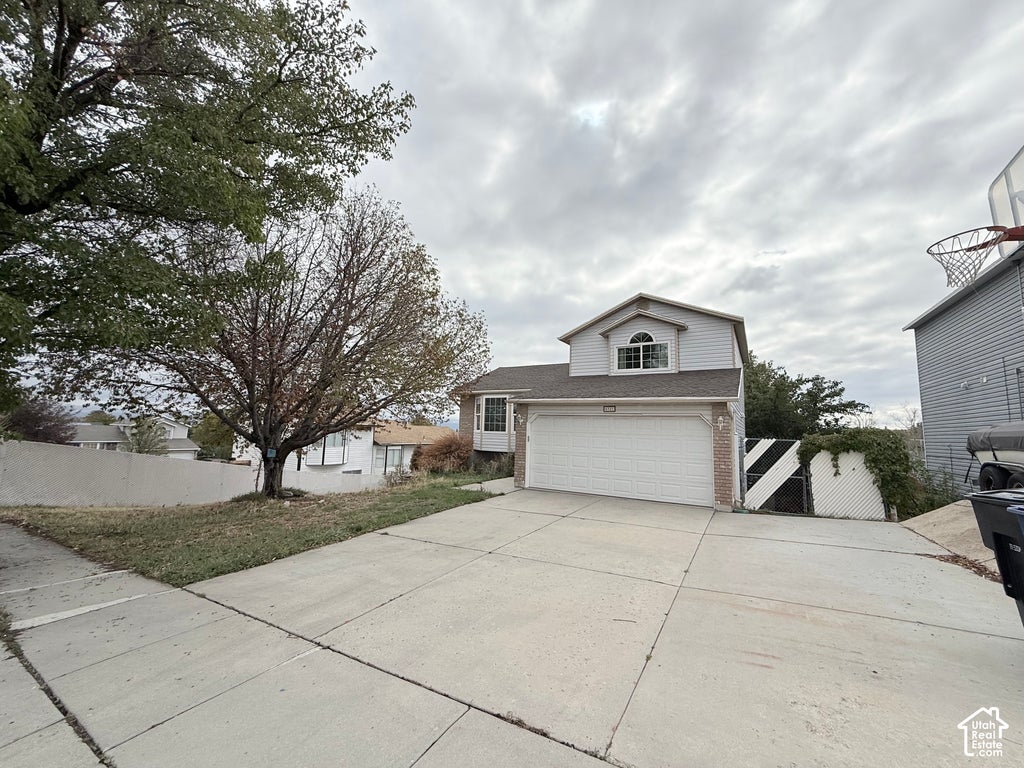 Photo of 6321 W BORAX AVE, Kearns, UT 84118 (MLS # 2191169)