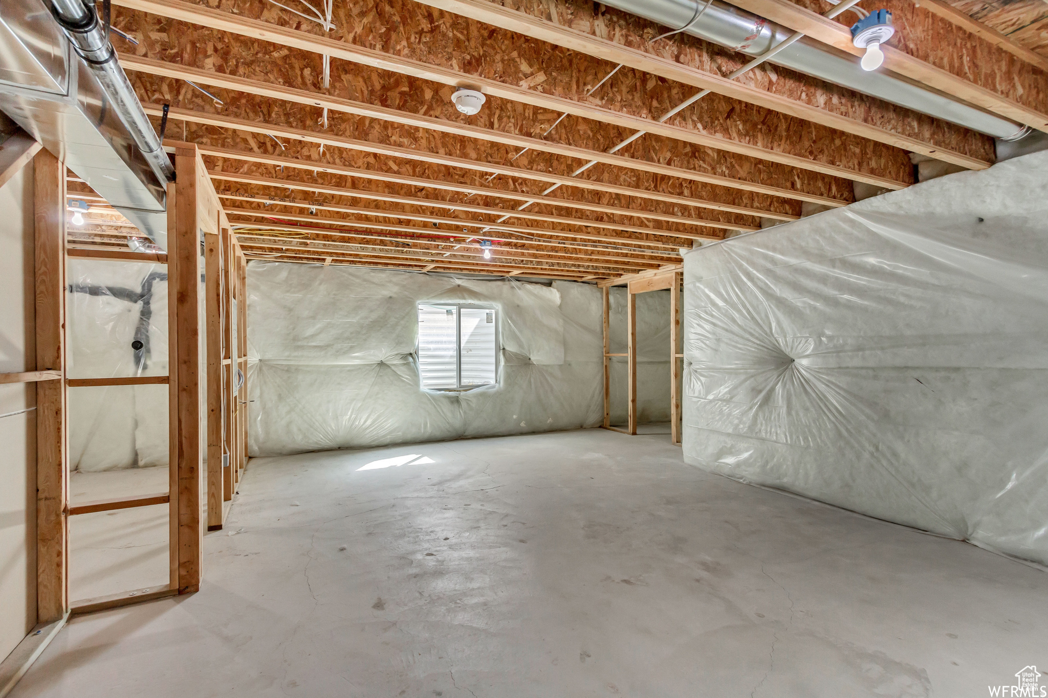 COLONIAL PARK - Residential