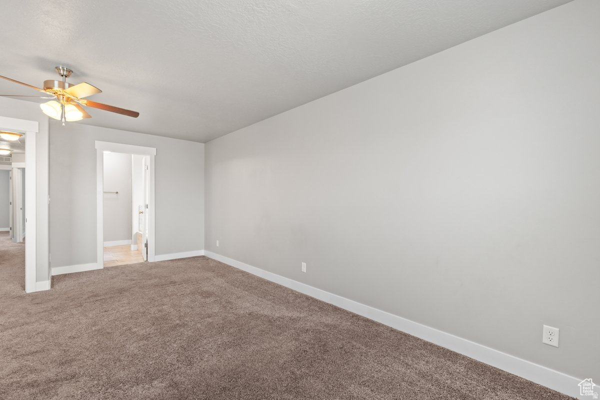 COLONIAL PARK - Residential