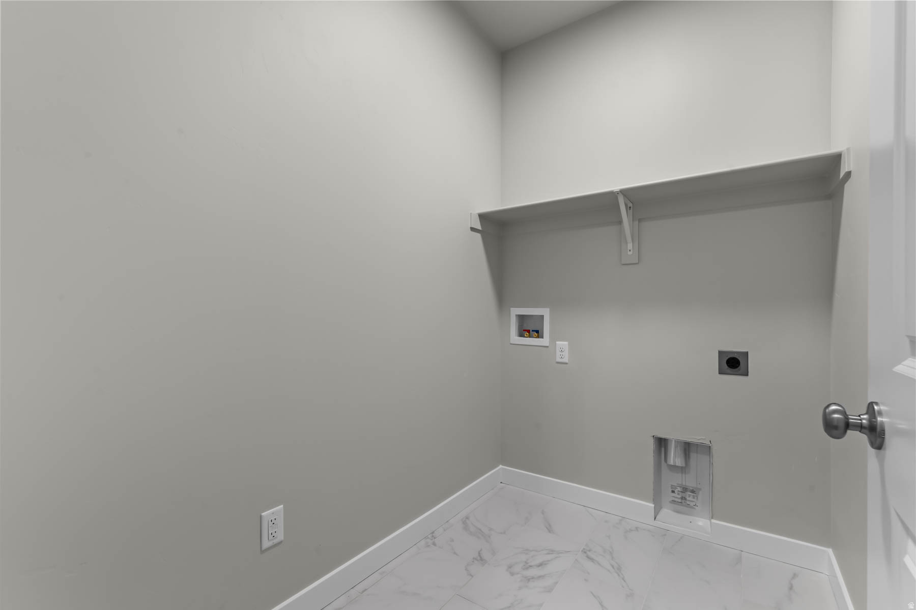 OVERLAND GARDENS D182 - Residential