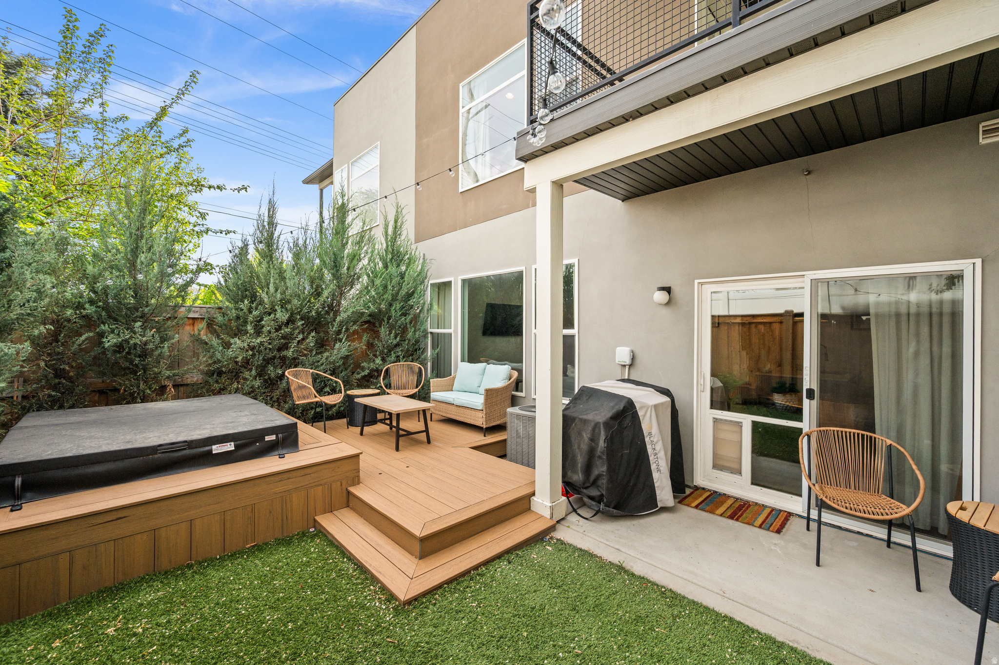 ATHERTON PARK - Residential