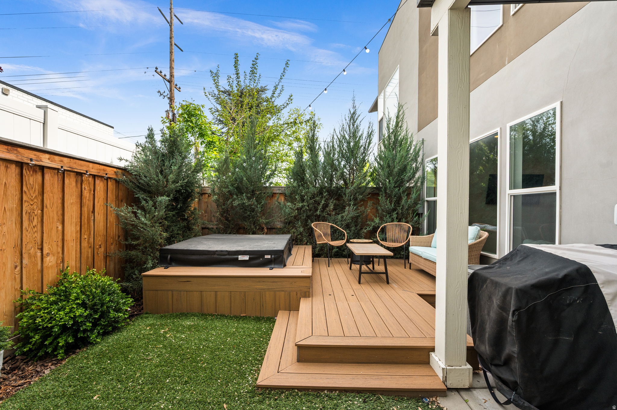 ATHERTON PARK - Residential