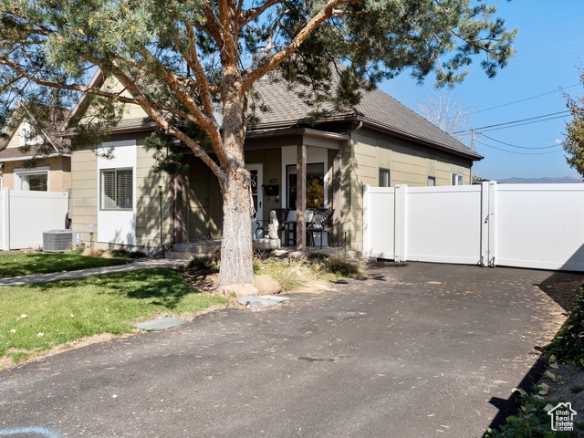 437 E Vine St, Murray, Utah image 3