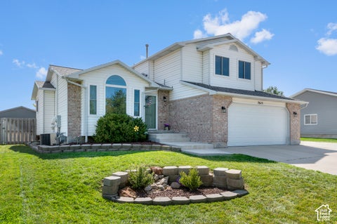 Tiny photo for 2615 W SILVER CREEK DR S, Riverton, UT 84065 (MLS # 2187521)
