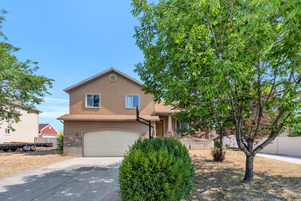Photo of 634 W 1150 S, Provo, UT 84601 (MLS # 2167967)