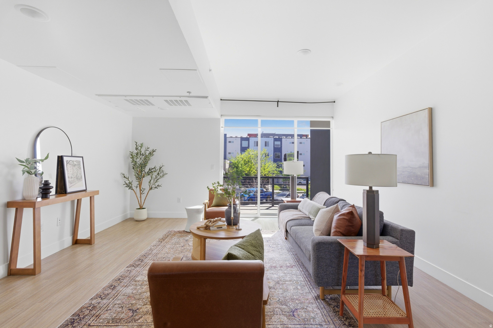 CENTRAL - Residential