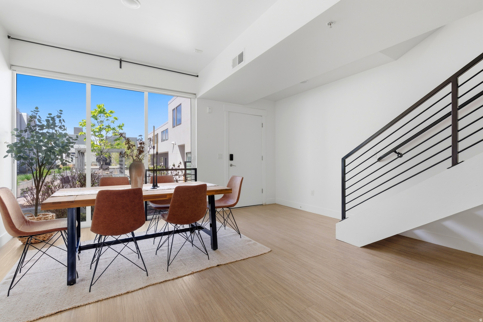 CENTRAL - Residential