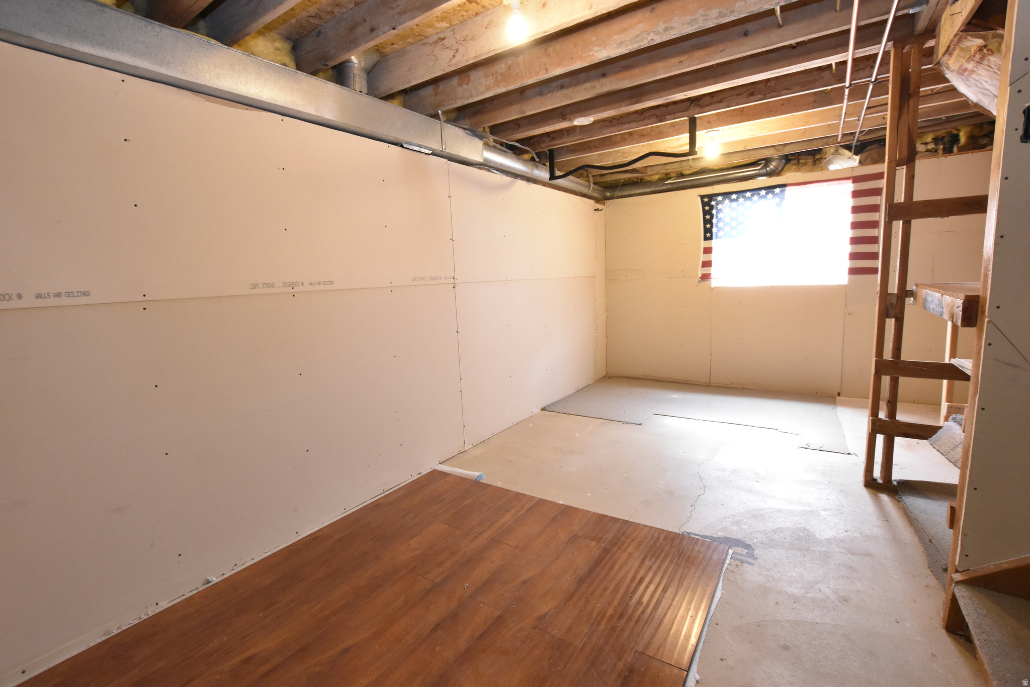 NORTH VILLAGE SUBD - Residential Income