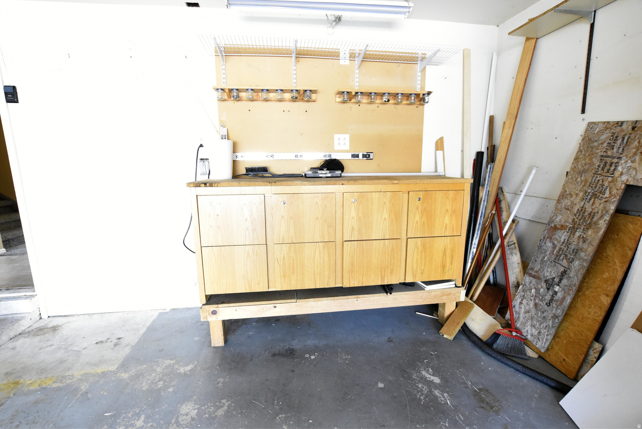 NORTH VILLAGE SUBD - Residential Income