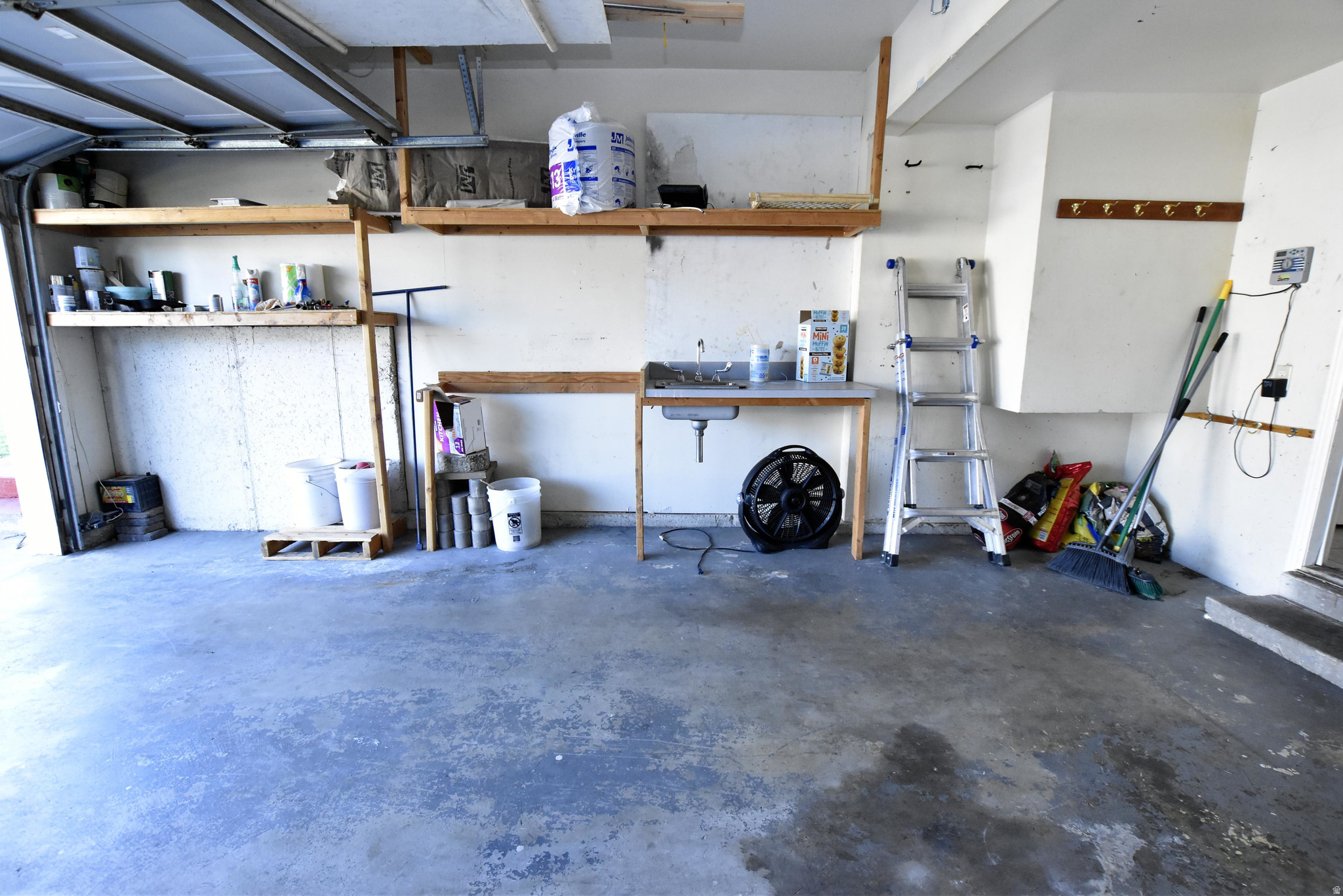 NORTH VILLAGE SUBD - Residential Income