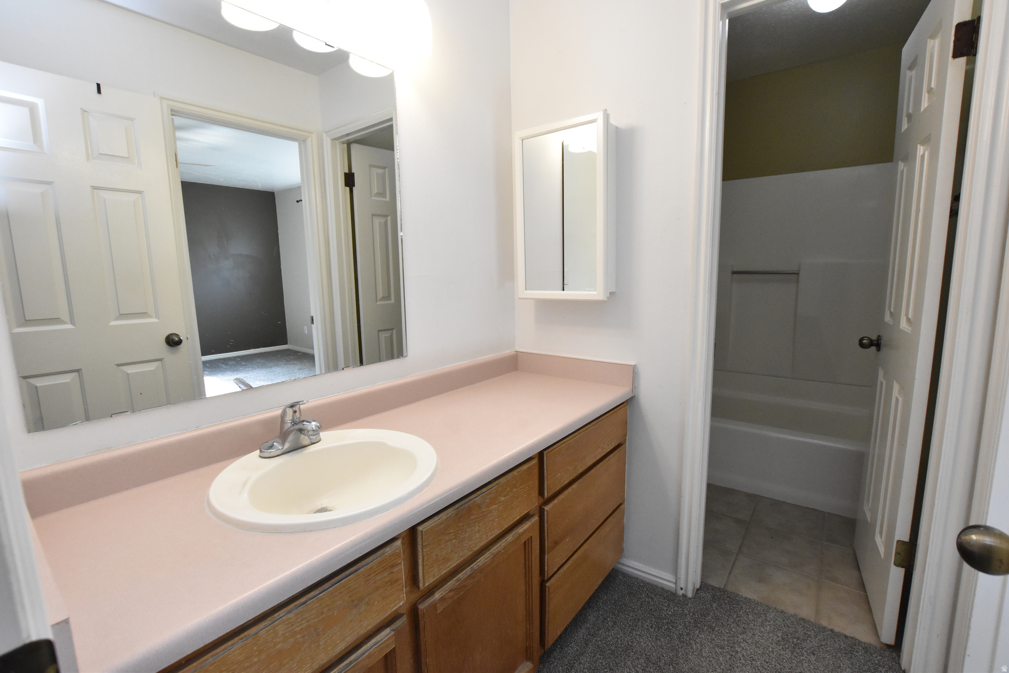 NORTH VILLAGE SUBD - Residential Income