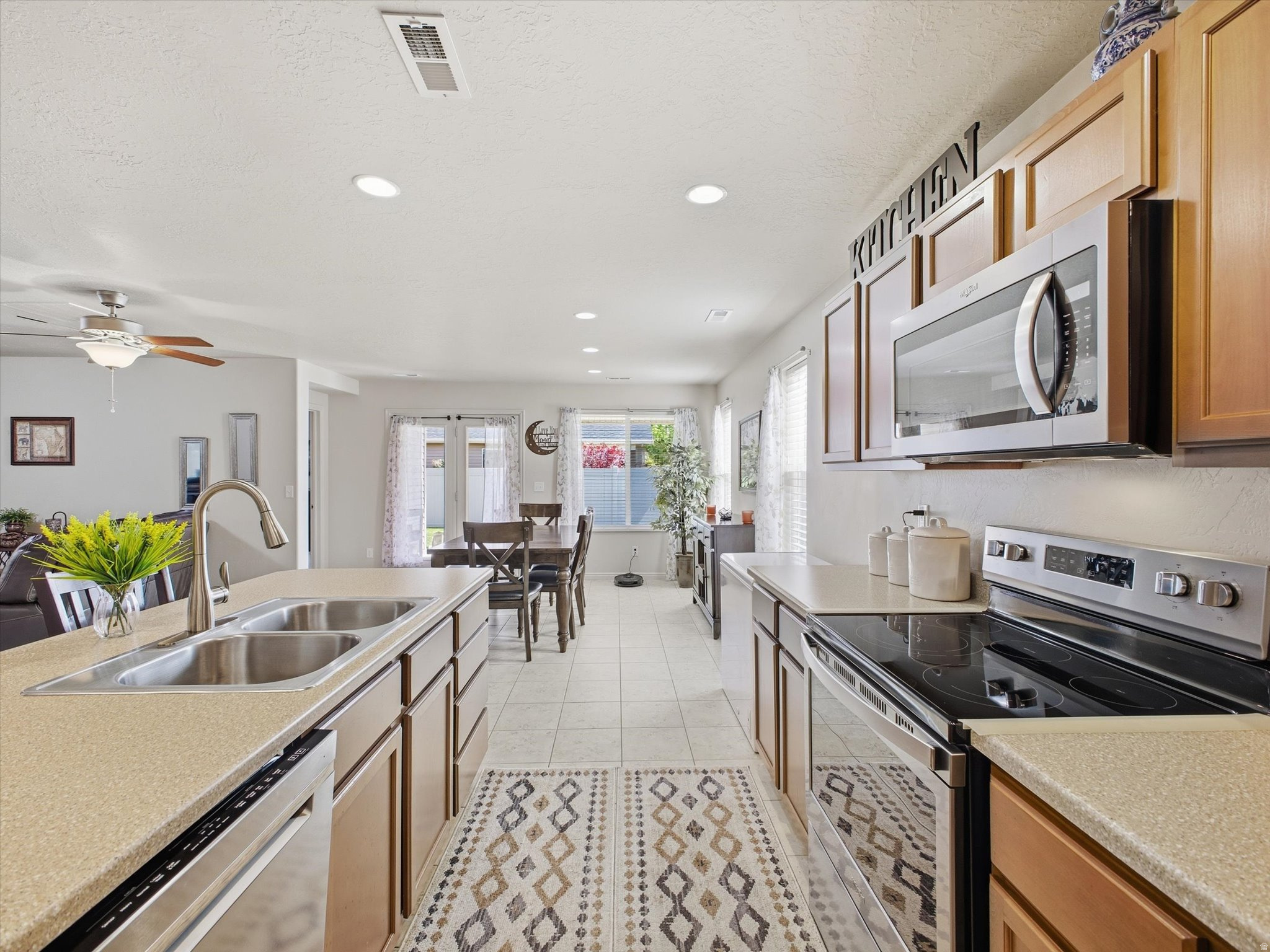 FOXBORO NORTH - Residential