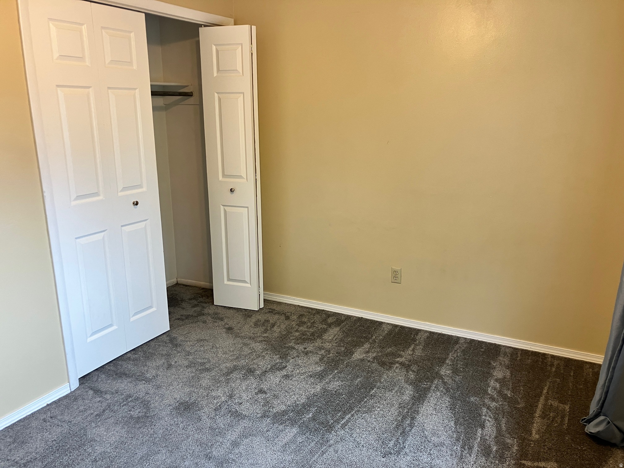 GOLDEN WEST ESTATES - Residential Income