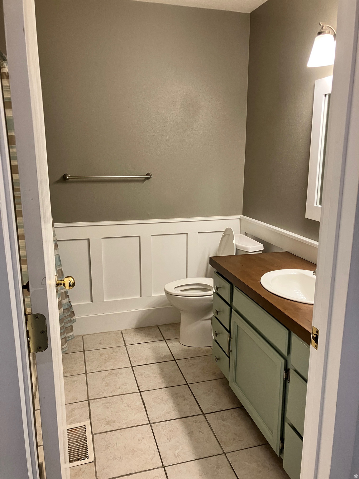GOLDEN WEST ESTATES - Residential Income