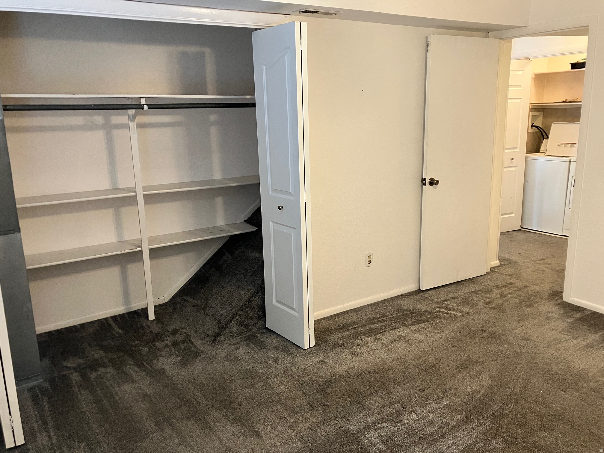 GOLDEN WEST ESTATES - Residential Income