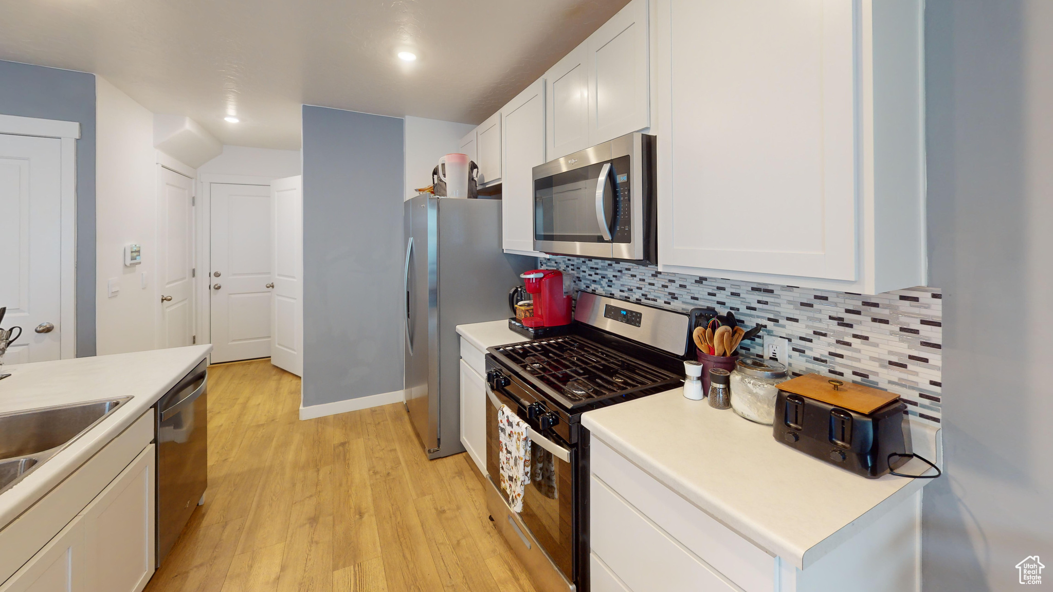 1917 N BLUE IRIS AVE E 1090