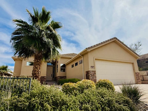 Homes For Sale - 221 Emeraud Dr #11<br/> St. George, UT 84770