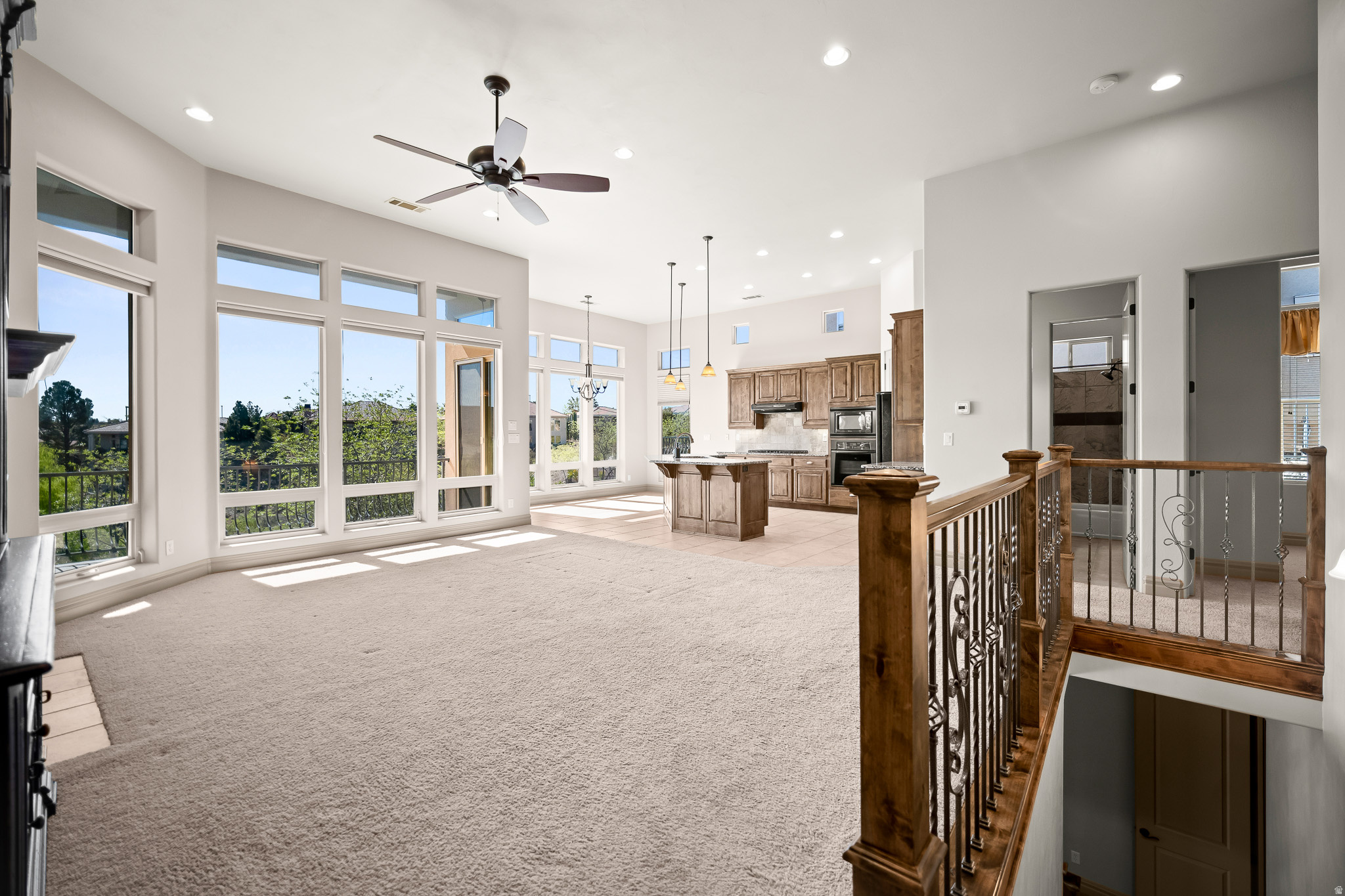 BRIDGEWATER TOWNHOMES AT SUNBROOK - Residential