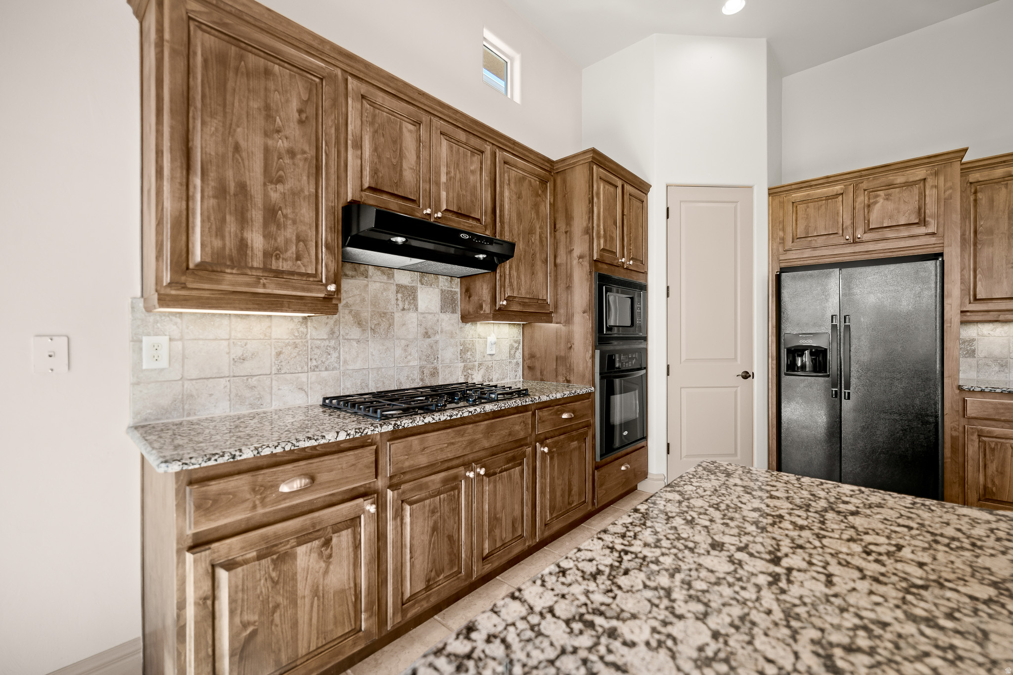 BRIDGEWATER TOWNHOMES AT SUNBROOK - Residential