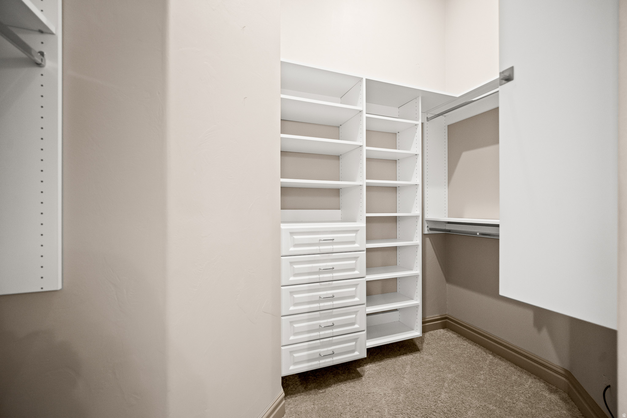 BRIDGEWATER TOWNHOMES AT SUNBROOK - Residential