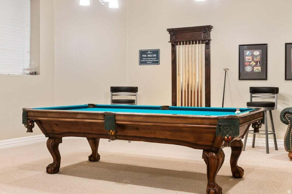 BRIDGEWATER TOWNHOMES AT SUNBROOK - Residential