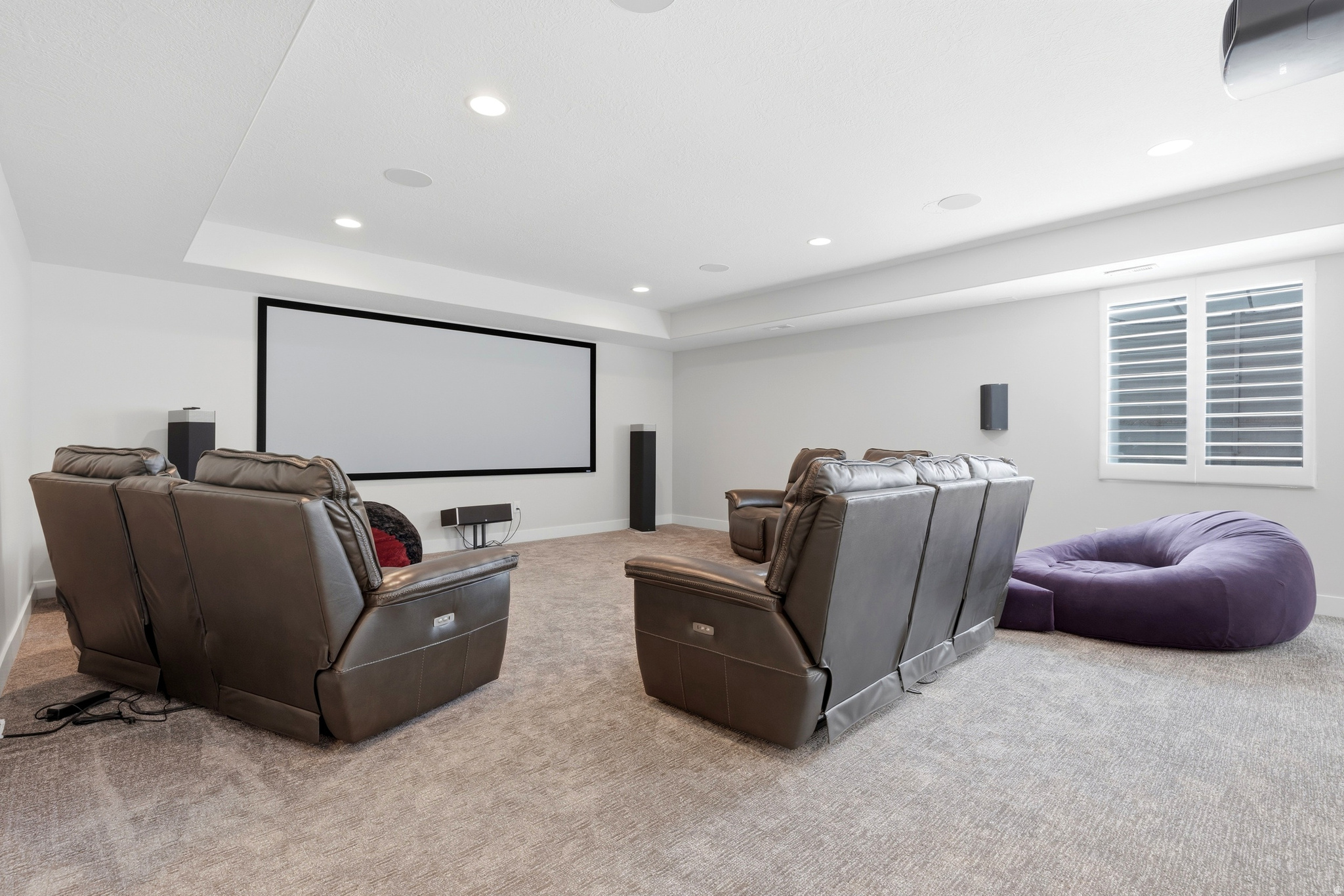 MIDAS CROSSING - Residential