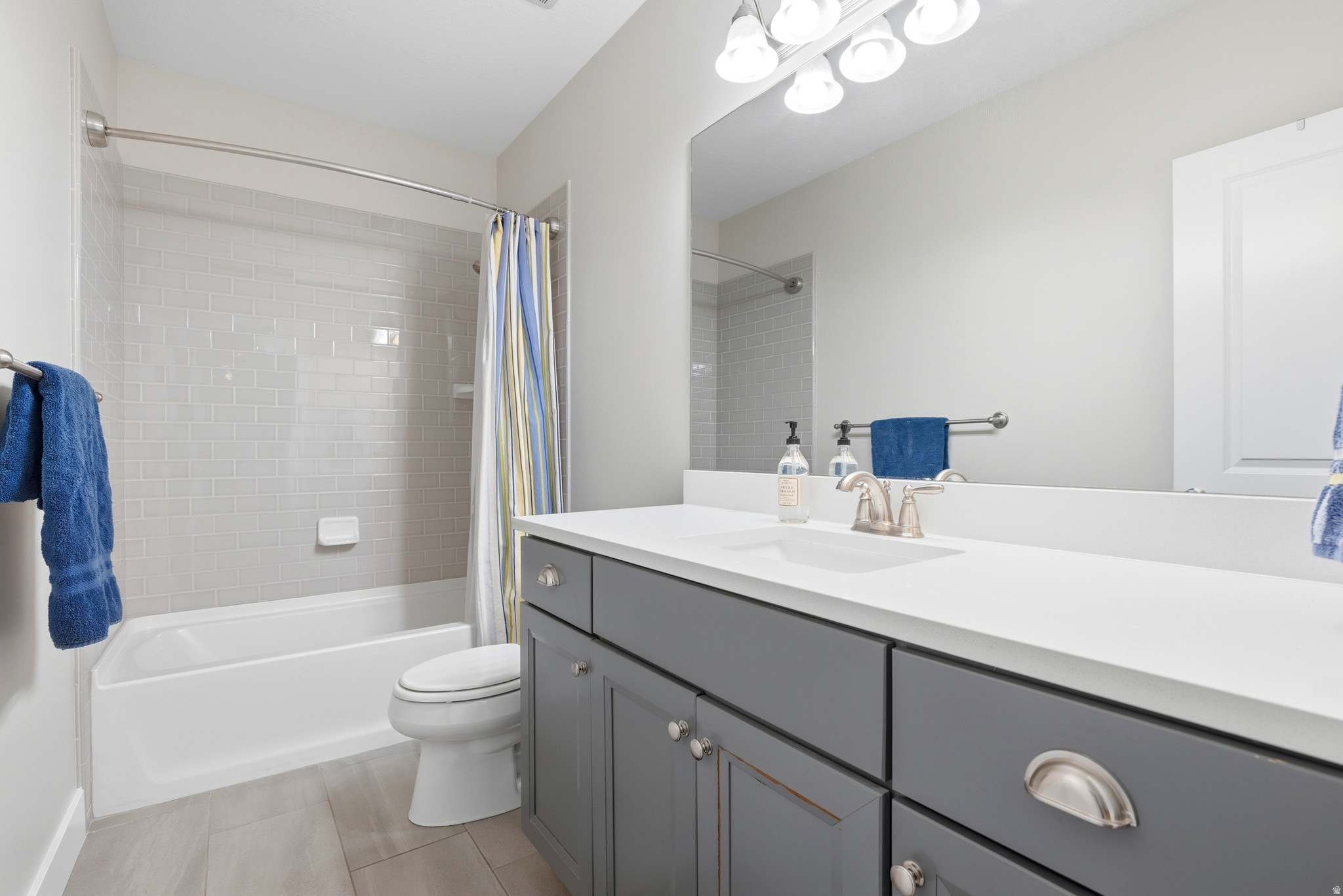 MIDAS CROSSING - Residential