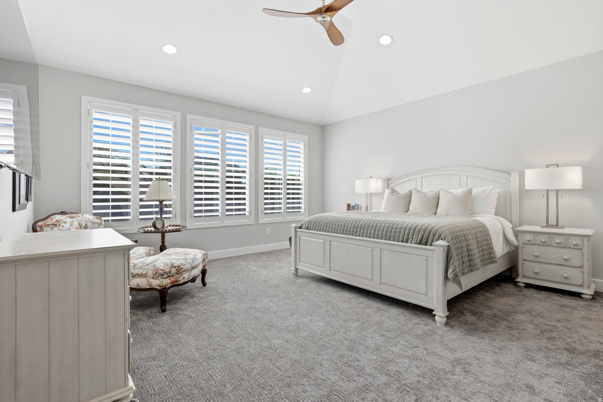 MIDAS CROSSING - Residential