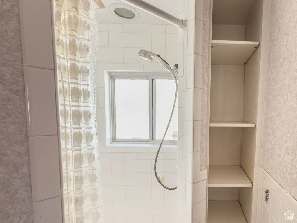 KENILWORTH SUB - Residential