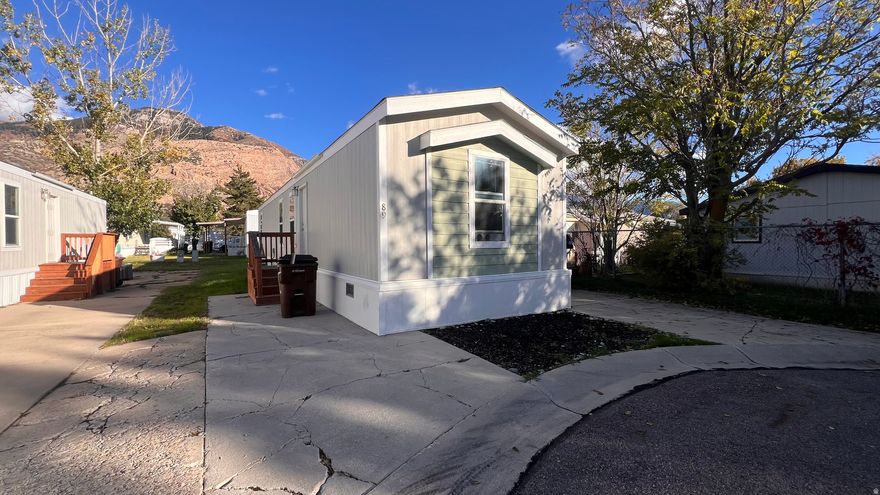 Welcome home to this charming 2-bedroom, 2-bath manufactured home built in 2018, offering 784 sq. ft. of comfortable living space. This thoughtfully designed home features a spacious open layout filled with natural light and showcases beautiful mountain views. Enjoy a modern, low-maintenance lifestyle in a clean and inviting setting-perfect for those seeking both comfort and affordability in a beautiful setting.