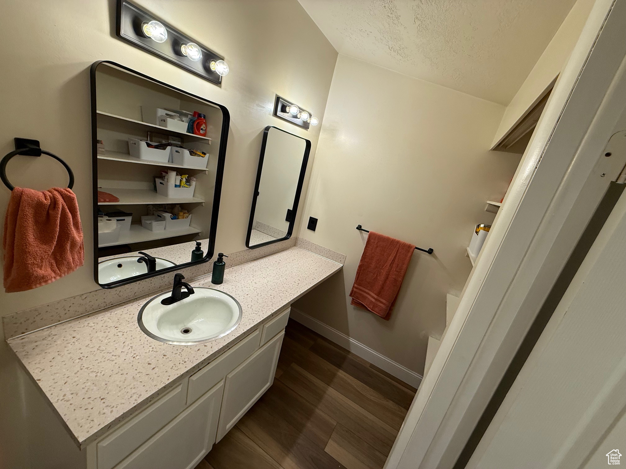 BRIARWOOD - Residential