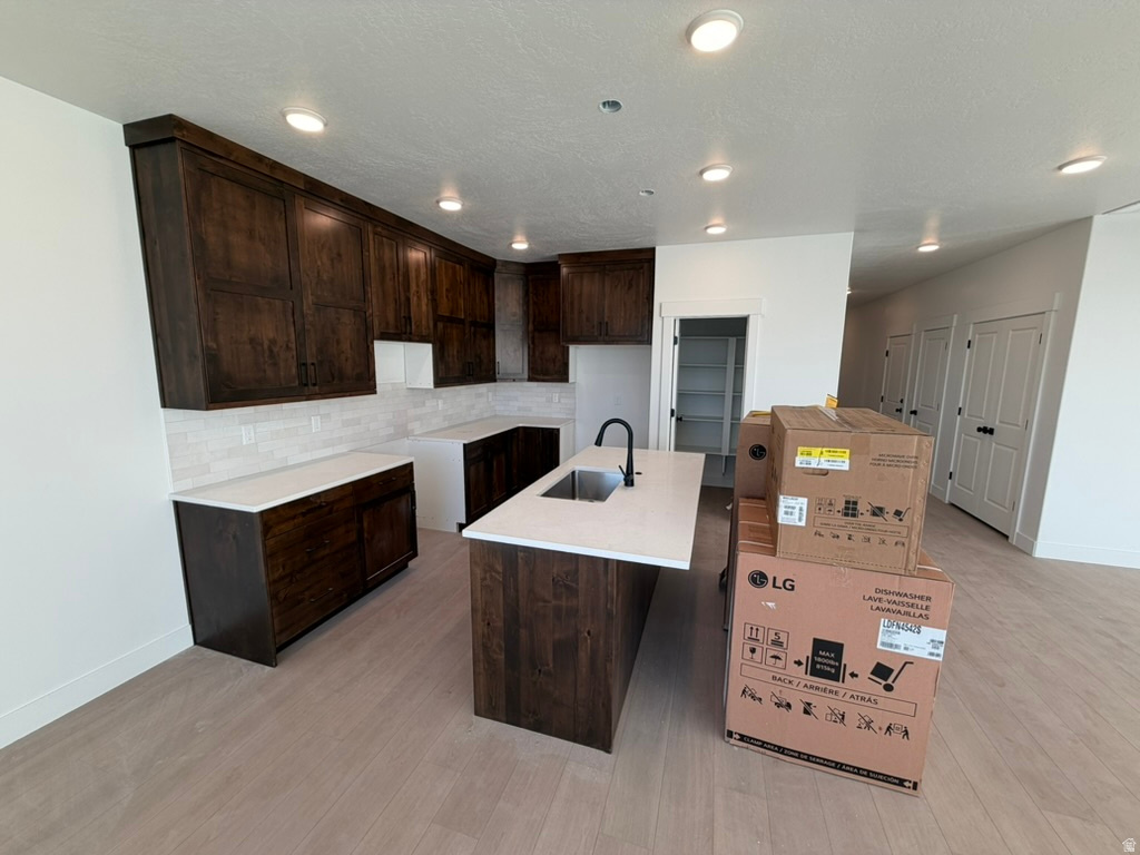 GOLDEN FOREST - Residential